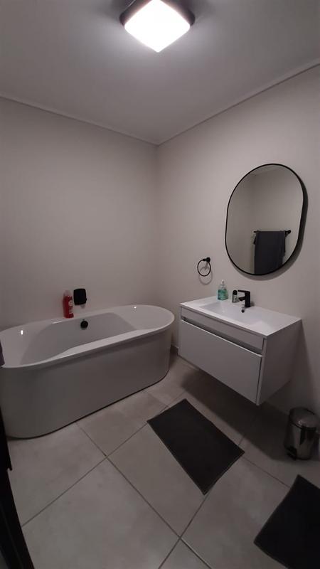3 Bedroom Property for Sale in Paardevlei Western Cape